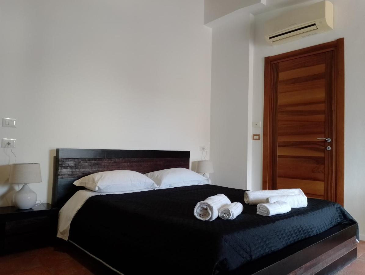 Boutique De Charme Self Check-In - Accesso Autonomo Hotell Alghero Exteriör bild